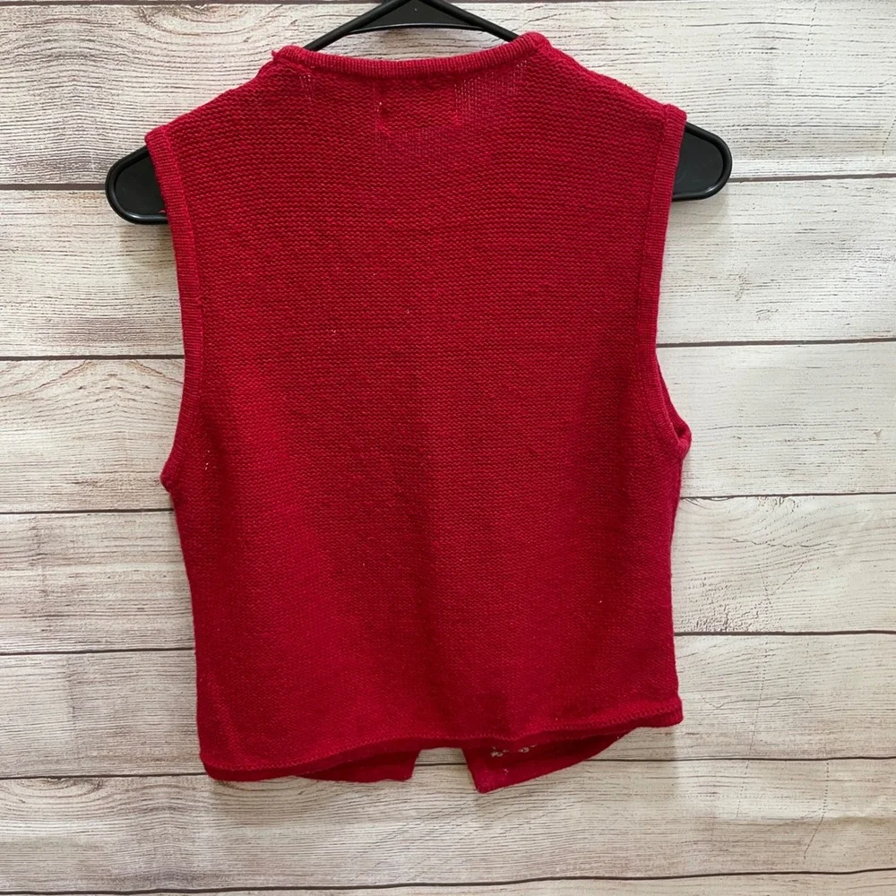 VINTAGE KATHIE LEE EMBELLISHED AND‎ EMBROIDERED RED SWEATER VEST